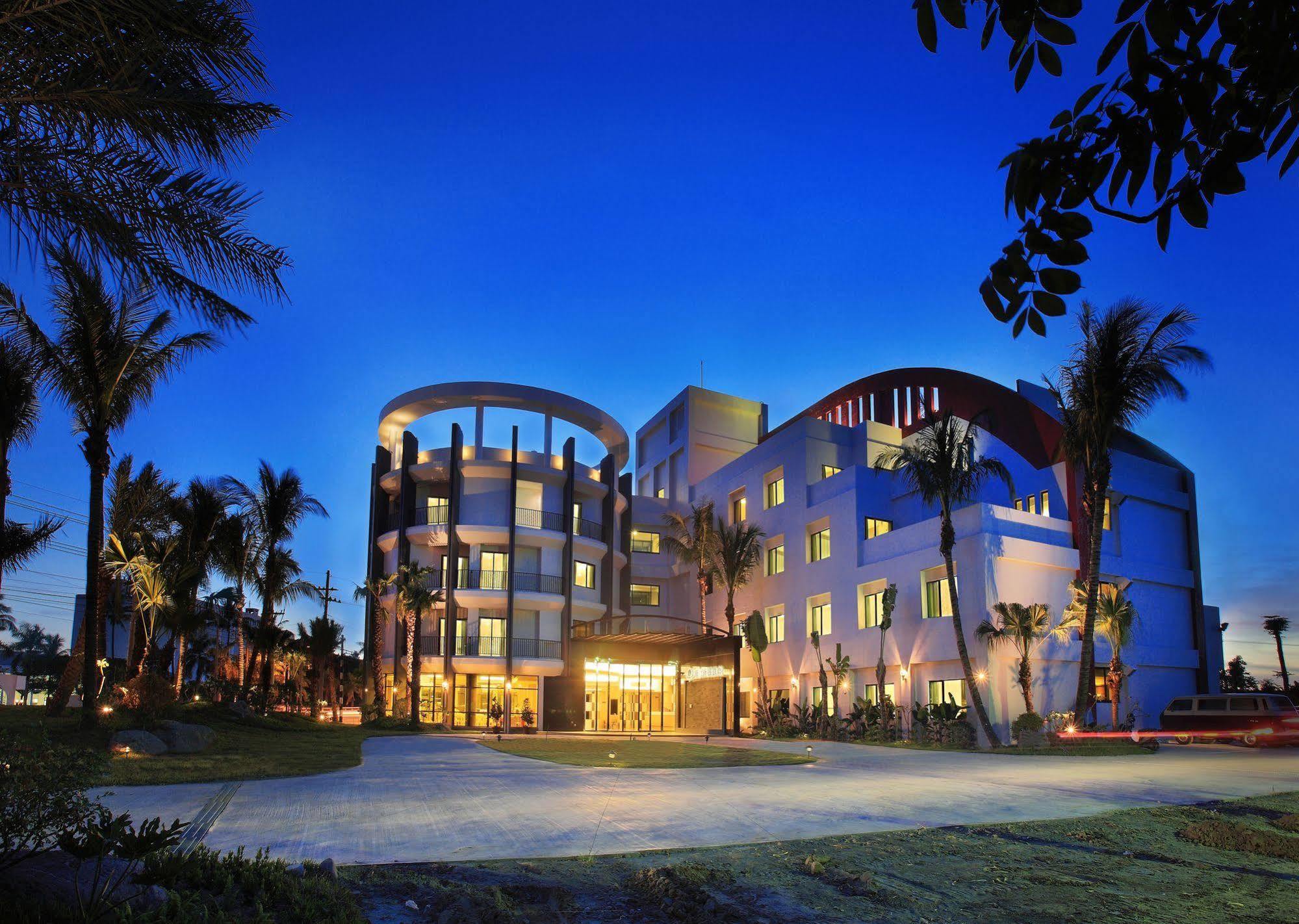 Larchotel Shanhua Exterior photo
