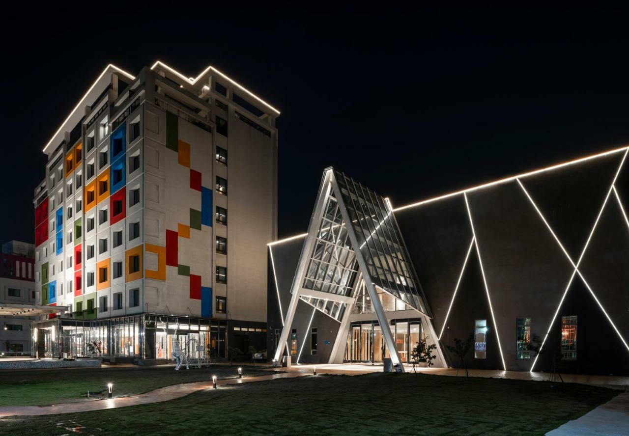 Larchotel Shanhua Exterior photo